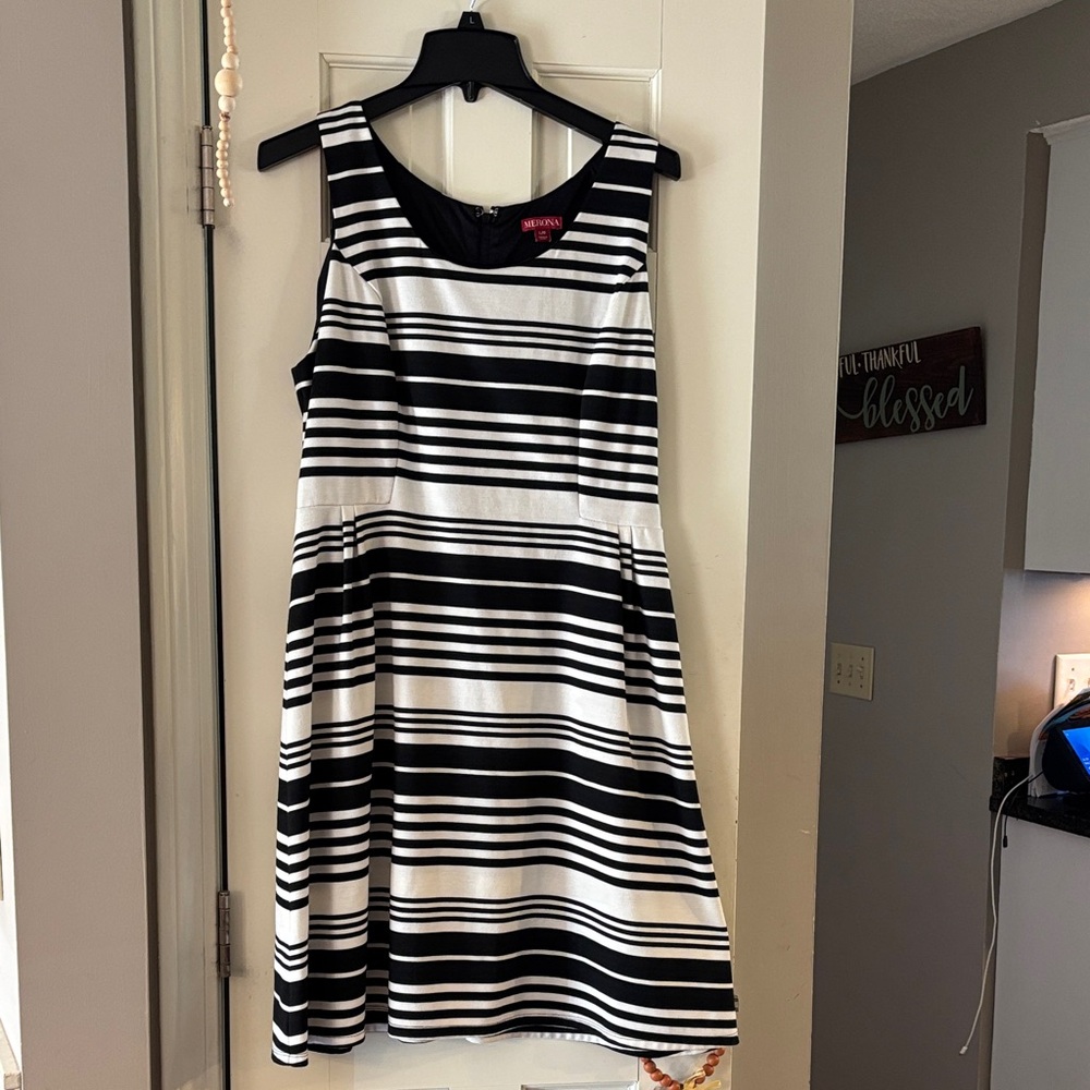 Merona Classic Black and White Midi Dress